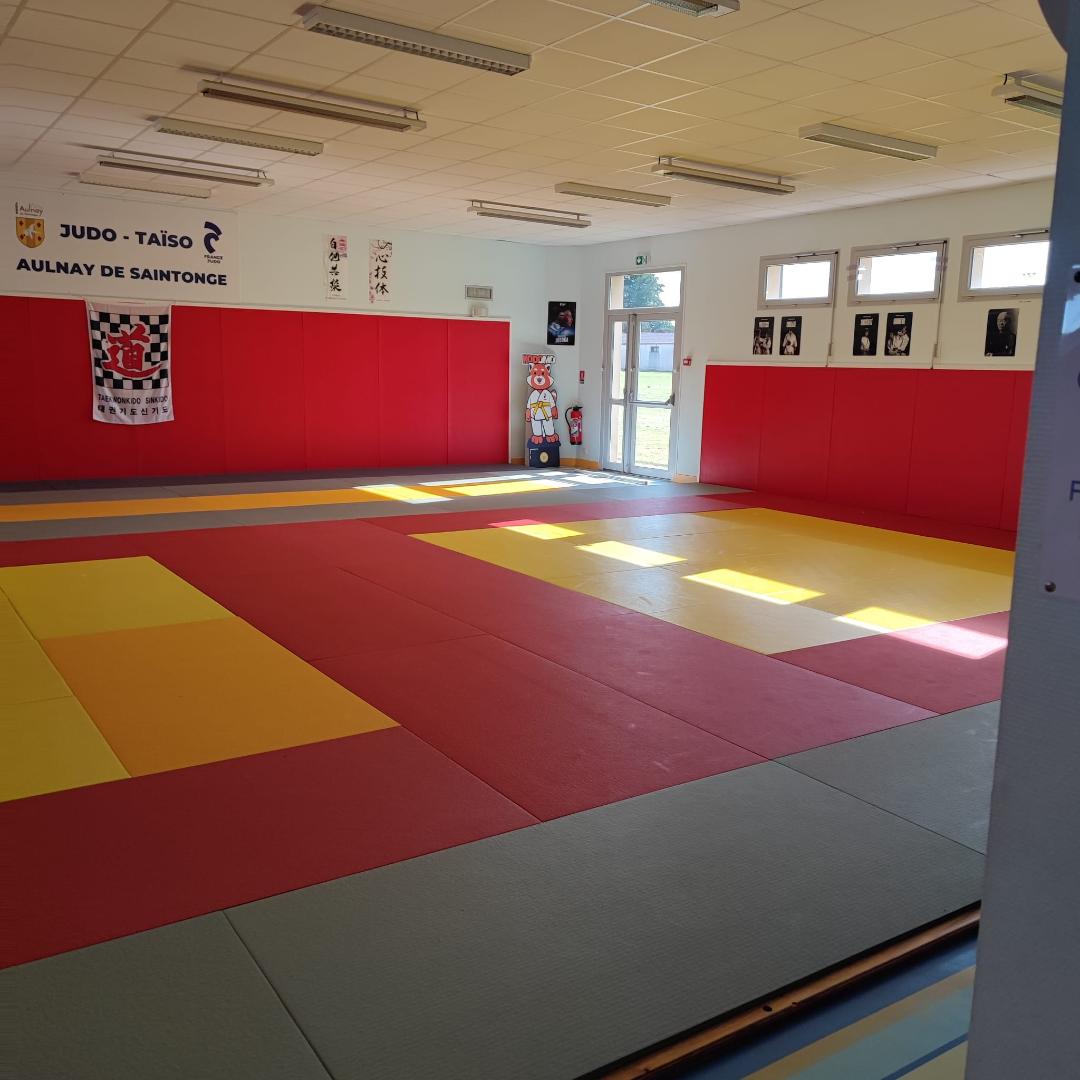 Dojo AULNAY DE SAINTONGE